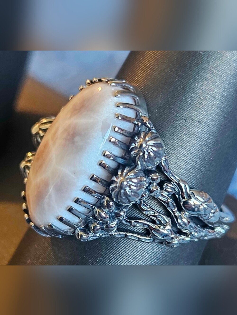 Pink Natrolite Coral Design 925 Silver Ring - Picture 2 of 2